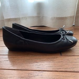 Black Rockport Tied Ballet Flats